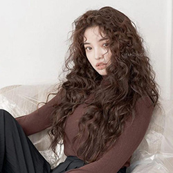 25、【疯】岳汐汐