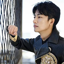 21、【疯】齐康